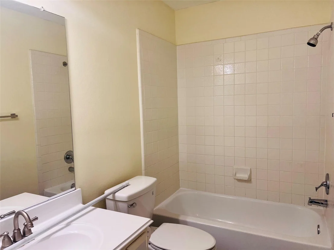 Photo of 15330 Riverside Grove Drive