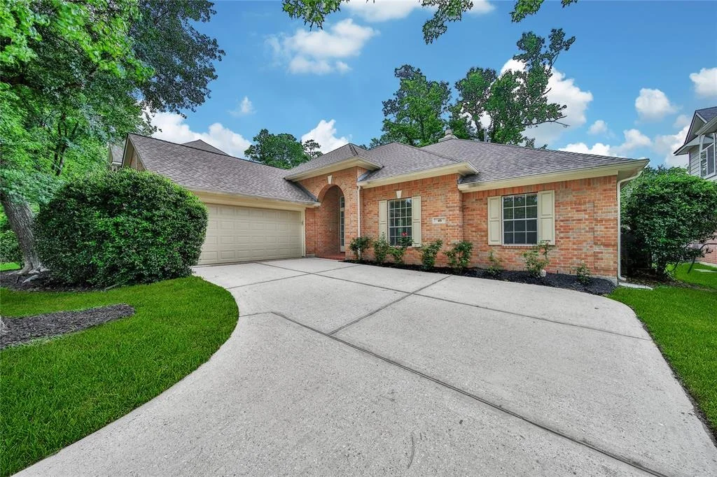 Photo of 46 N Bluff Creek Circle