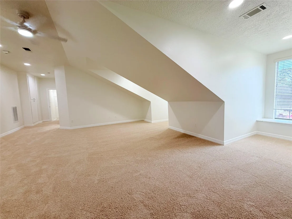 Photo of 25047 Northampton Forest Drive