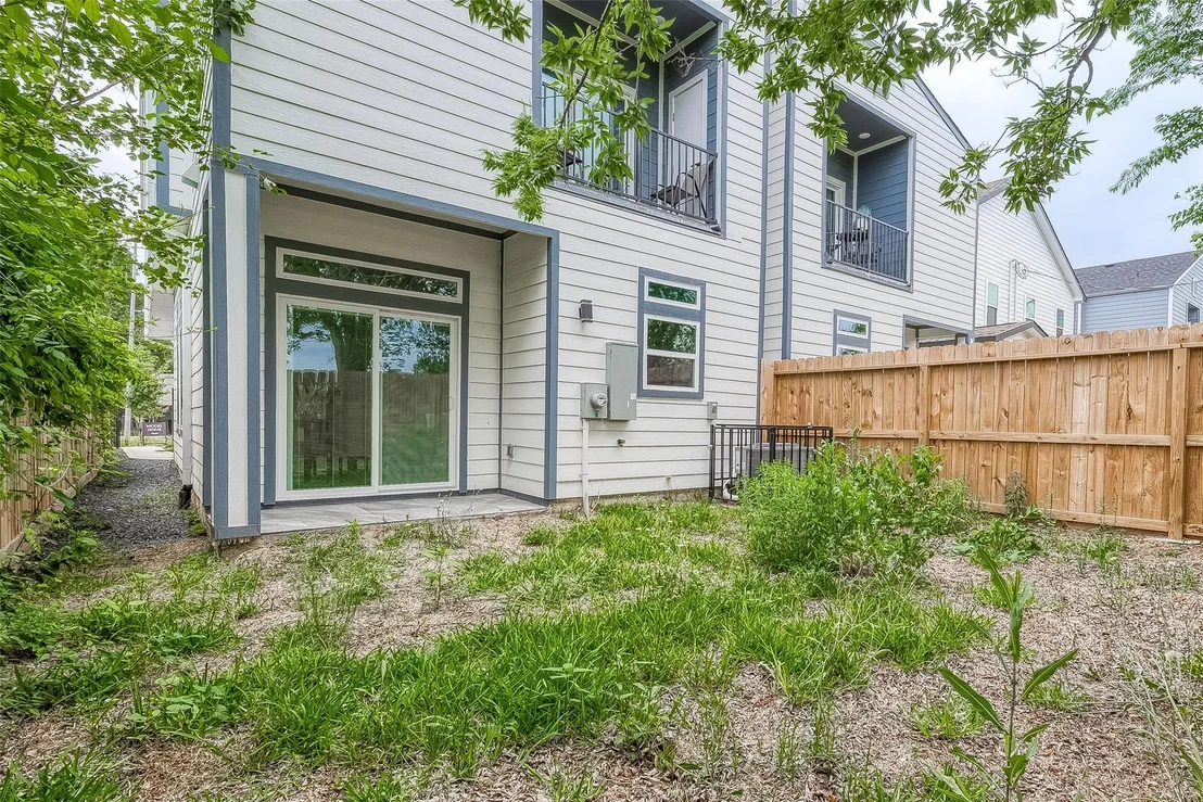 Photo of 7108 Saint Augustine Street
