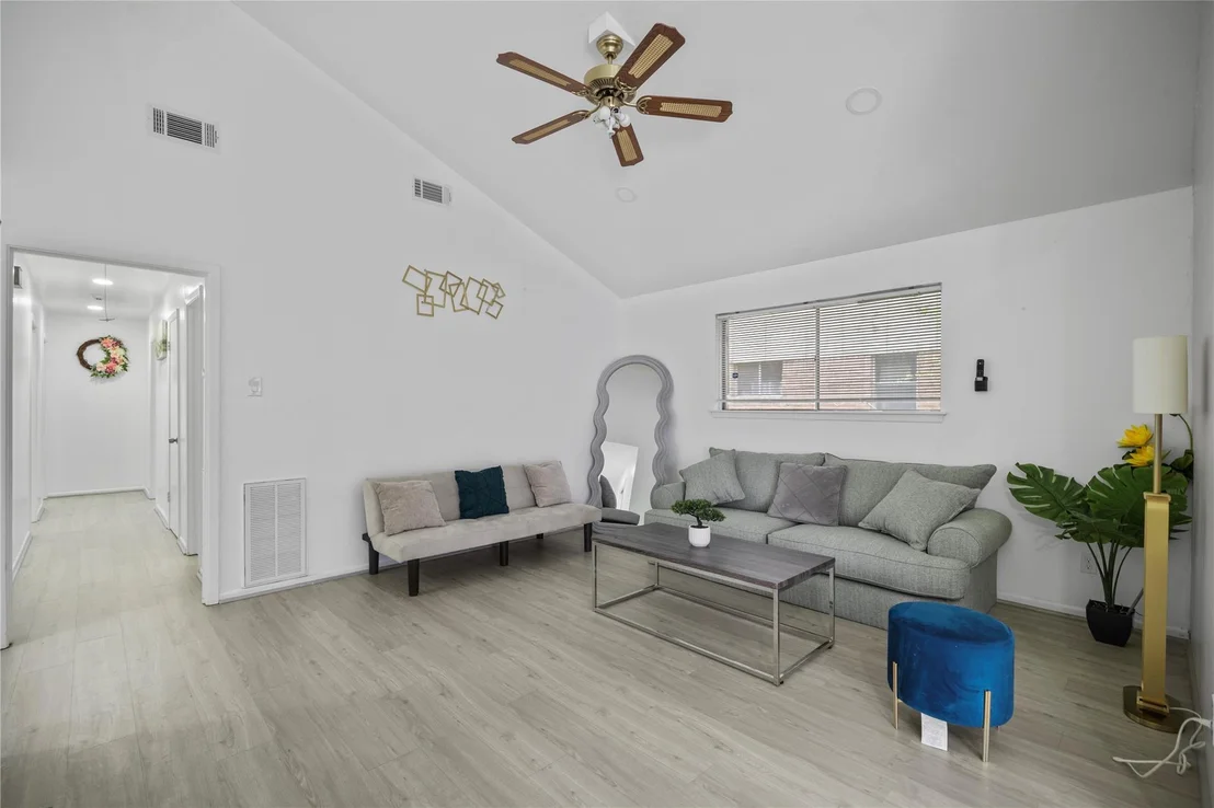 Photo of 12014 Pompano Lane