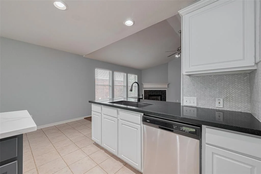 Photo of 31 Shimmer Pond Place