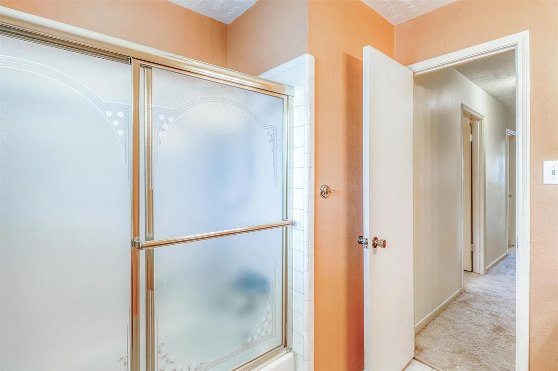 Photo of 534 Belwin Drive