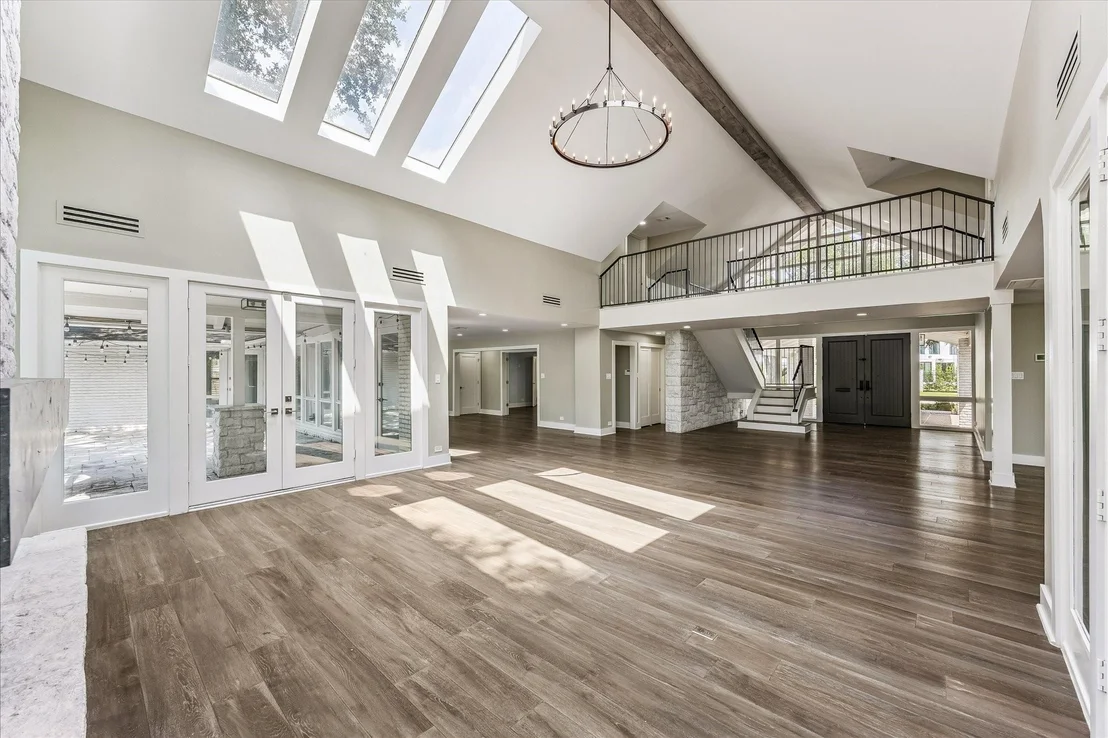 Photo of 5524 Sturbridge Drive