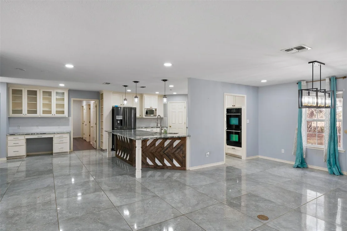 Photo of 2373 County Road 248