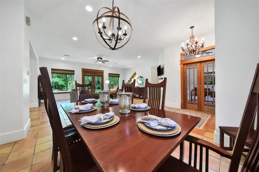 Photo of 28 Lake Forest Drive
