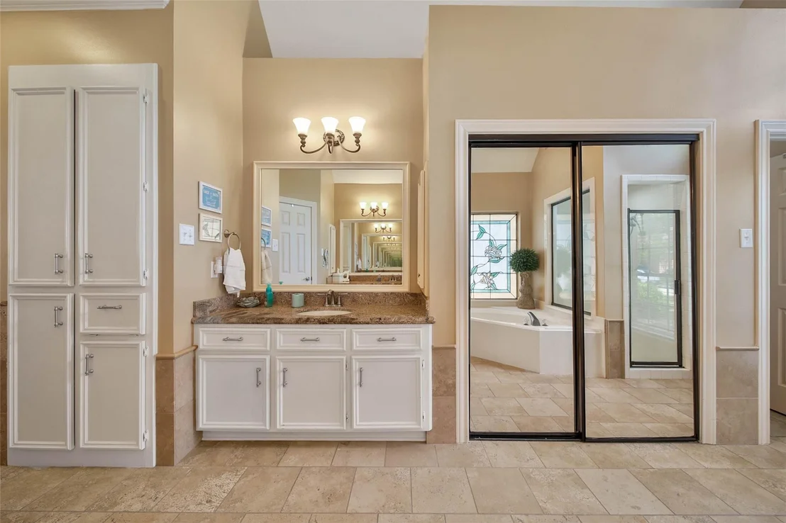 Photo of 1702 Seven Maples Drive