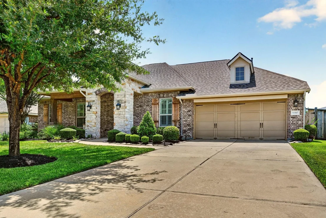Photo of 31507 Orchard Hill Lane