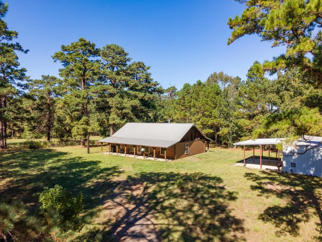 Photo of 1152 Loving Road