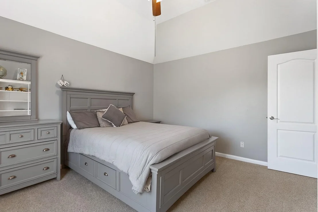 Photo of 402 Windsor Drive