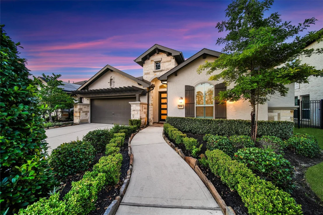 Photo of 28205 Woodland Bend Way