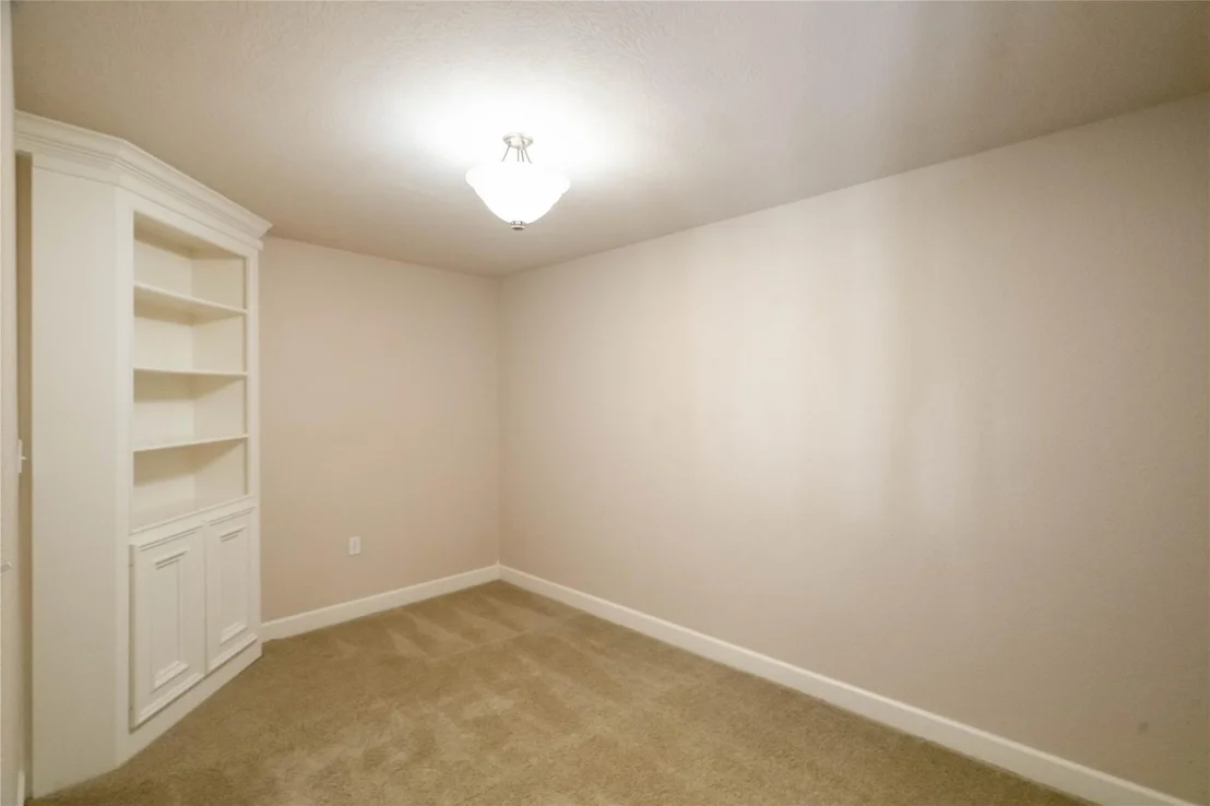 Photo of 28930 Reserve Bend Drive