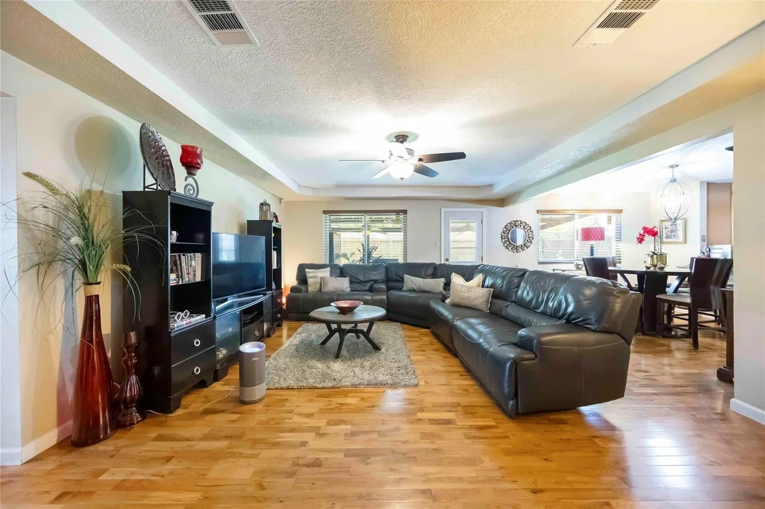 Photo of 4043 Manordale Drive