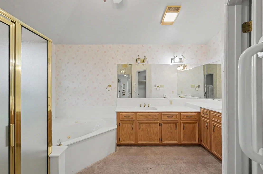 Photo of 98 Glenheath