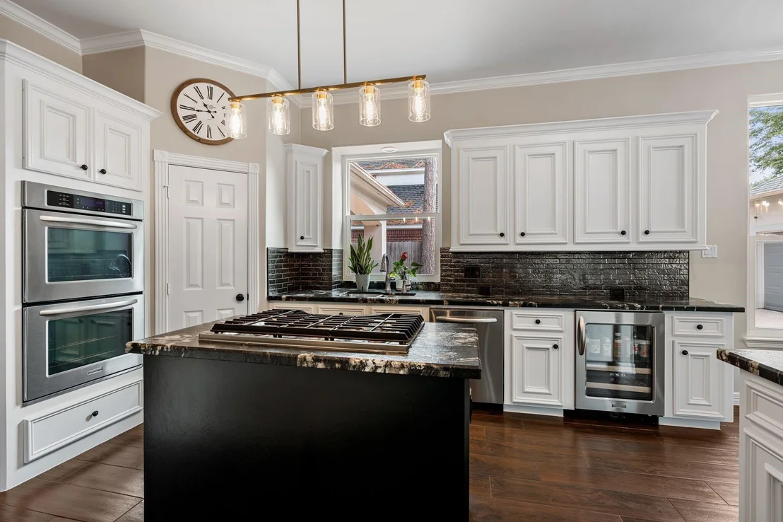 Photo of 7027 Centre Oaks Drive