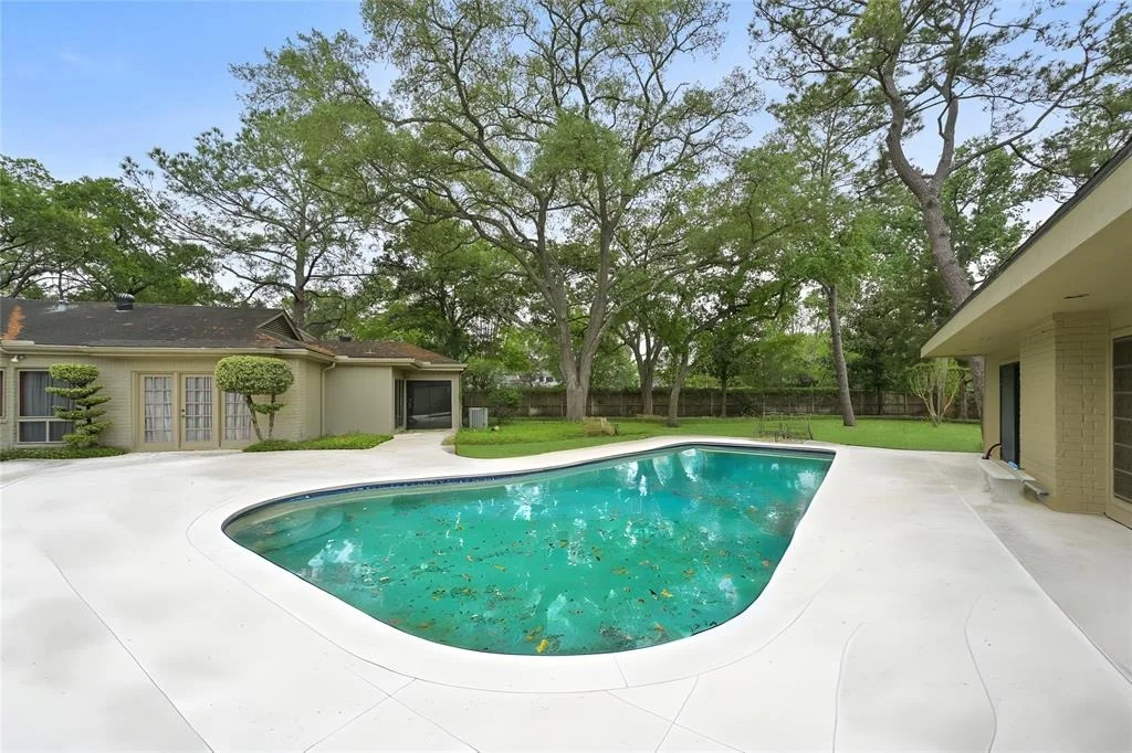 Photo of 435 Flint Point Drive