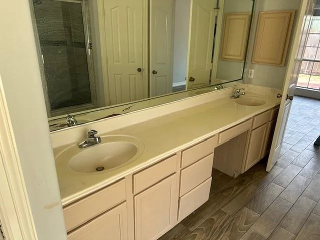Photo of 1510 Brickarbor Drive
