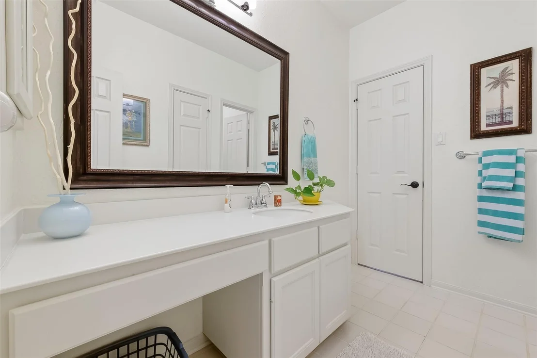 Photo of 15 Stonecliff Circle