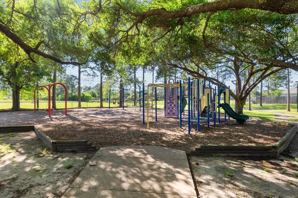 Photo of 4010 Walnut Pond Drive