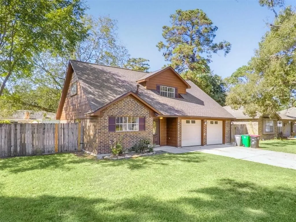 Photo of 23823 English Oak Drive