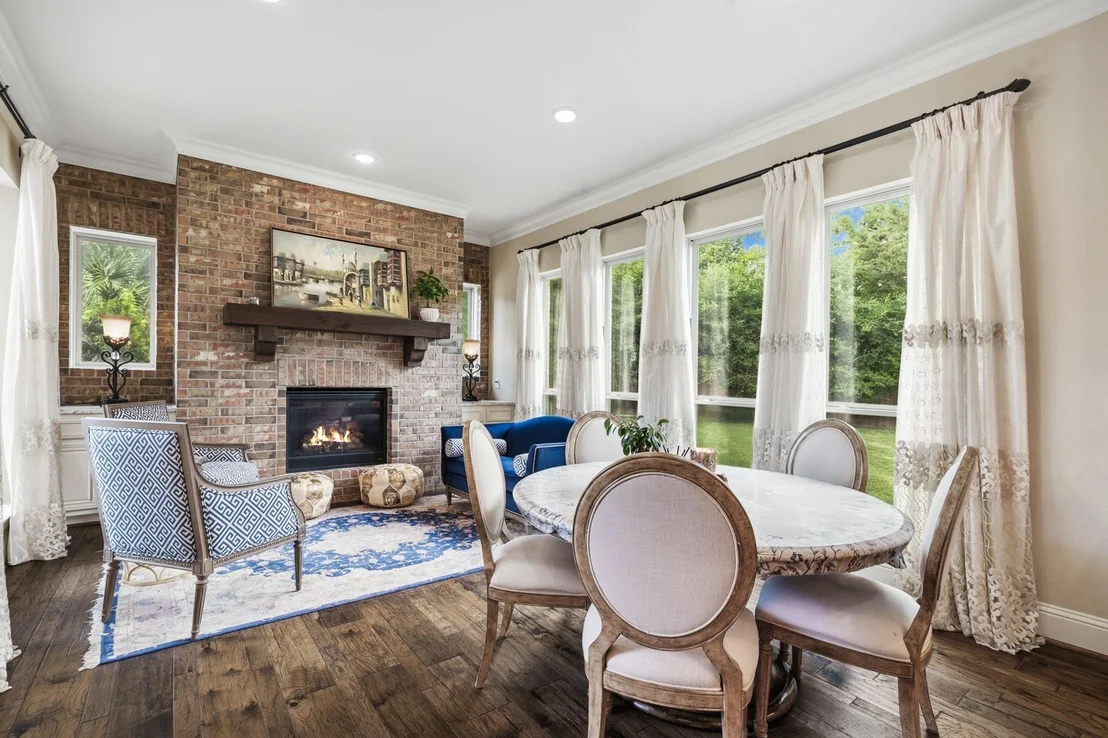 Photo of 2343 Bottlebrush Lane