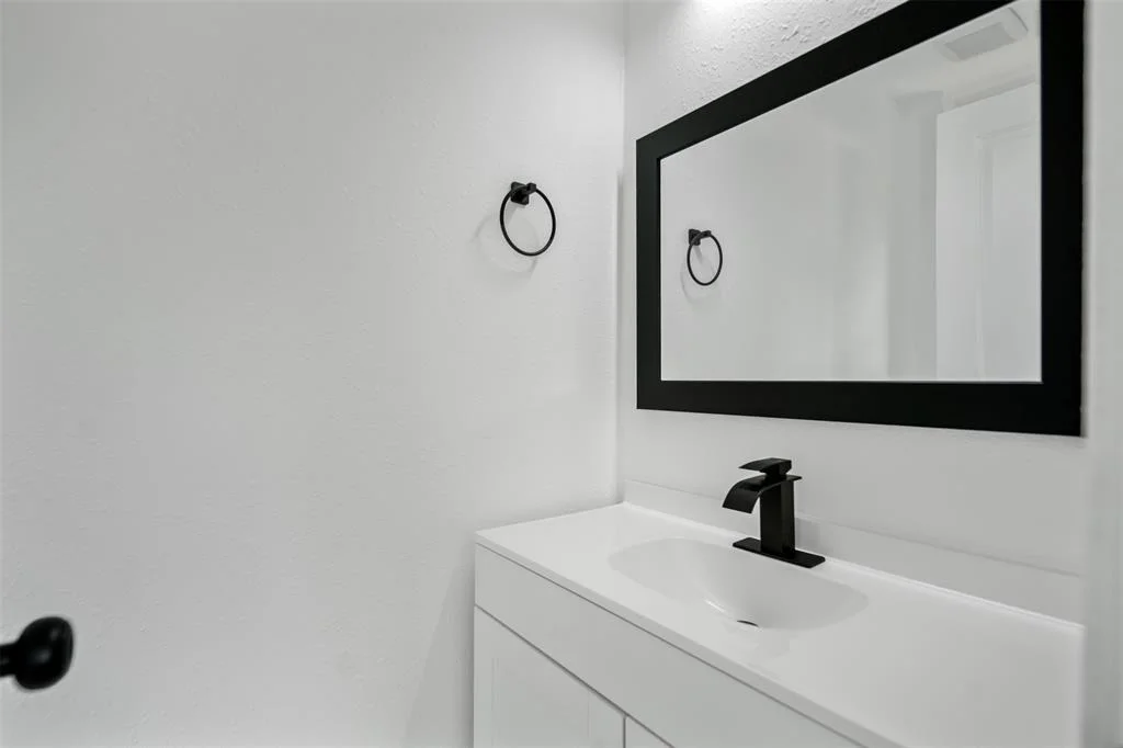 Photo of 1502 Glenmore Drive