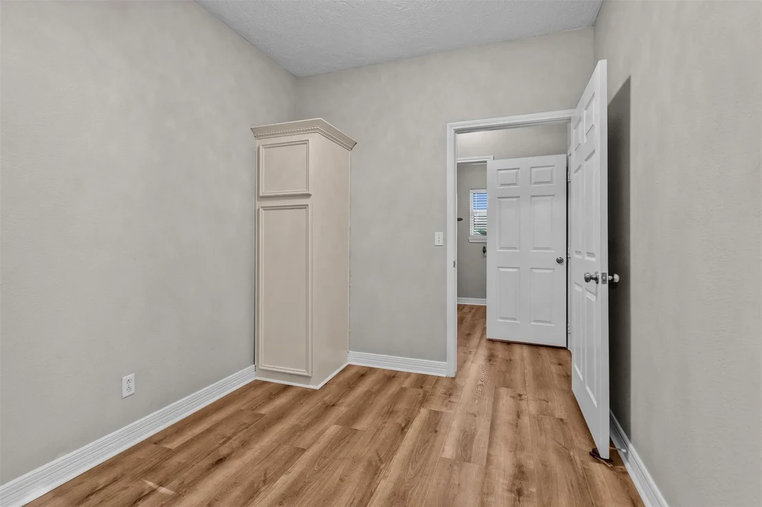 Photo of 1187 Oak Lane