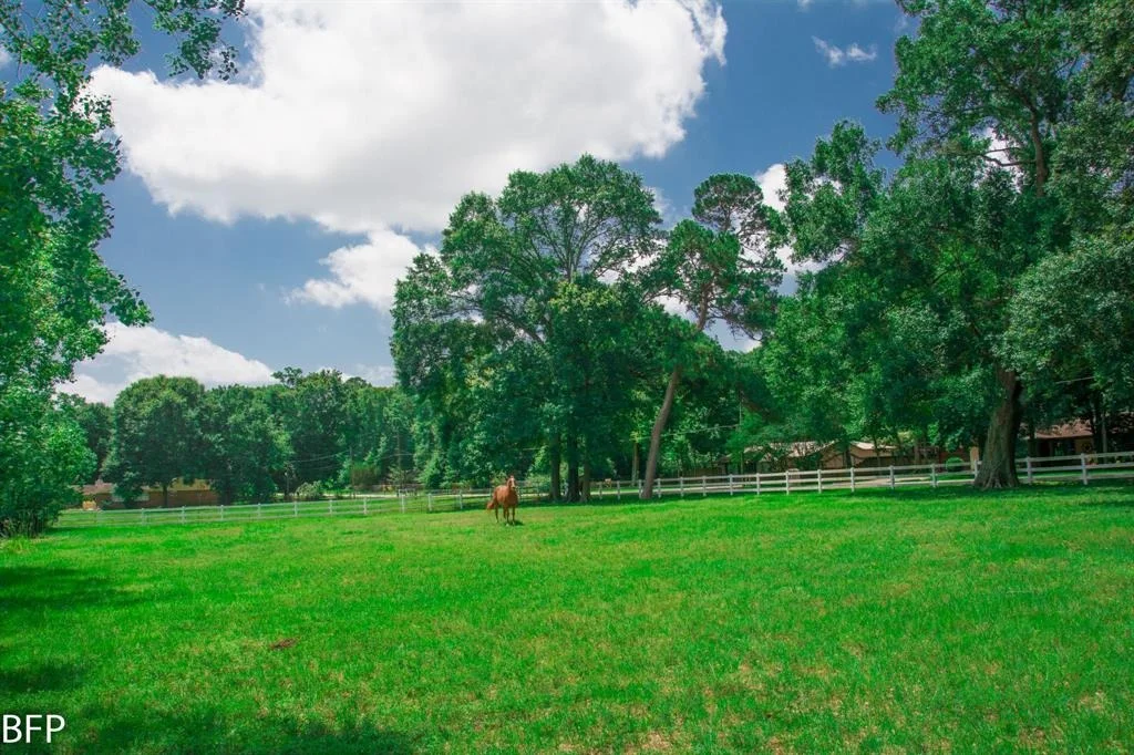 Photo of 9122 Kerr Drive