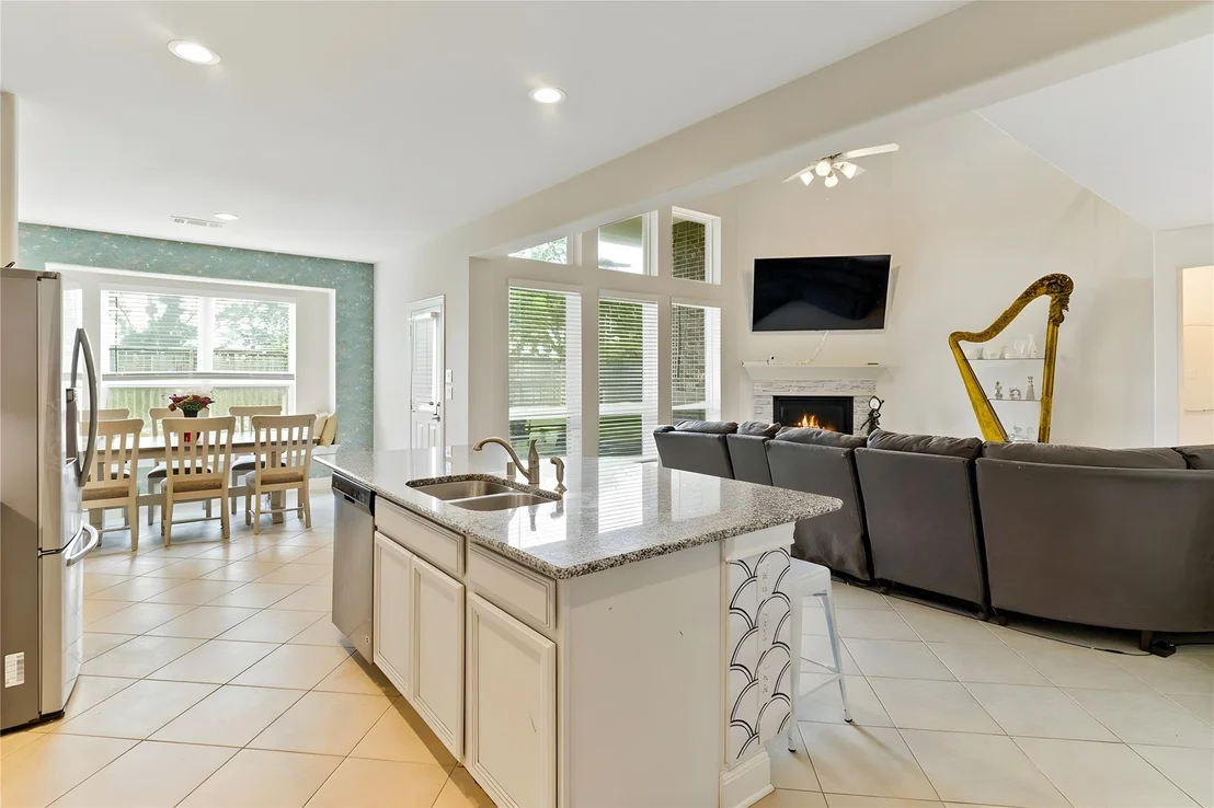 Photo of 308 Bentside Place