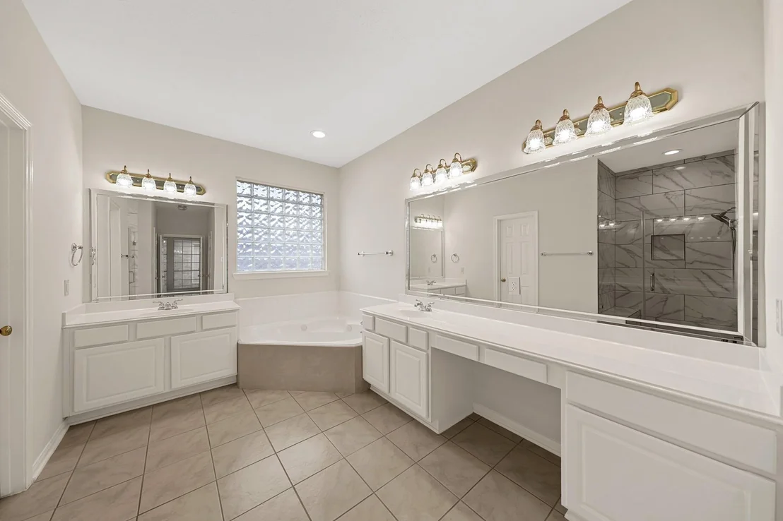 Photo of 9901 Kemp Forest Drive