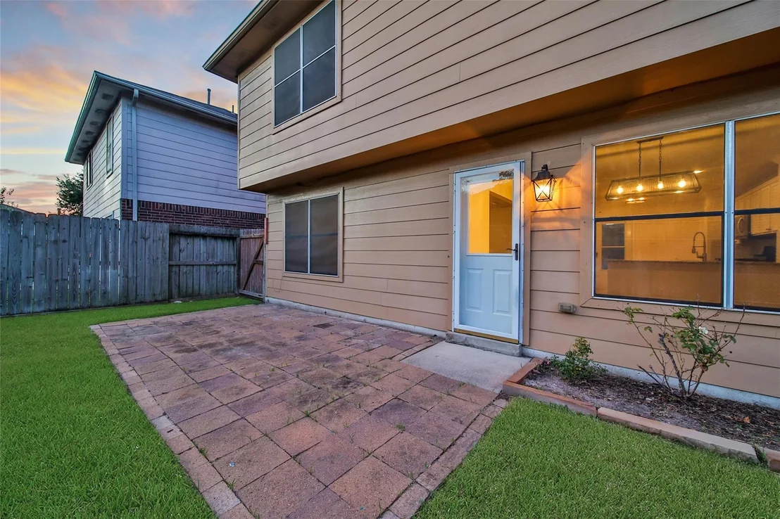 Photo of 19502 Sandy Stream Court