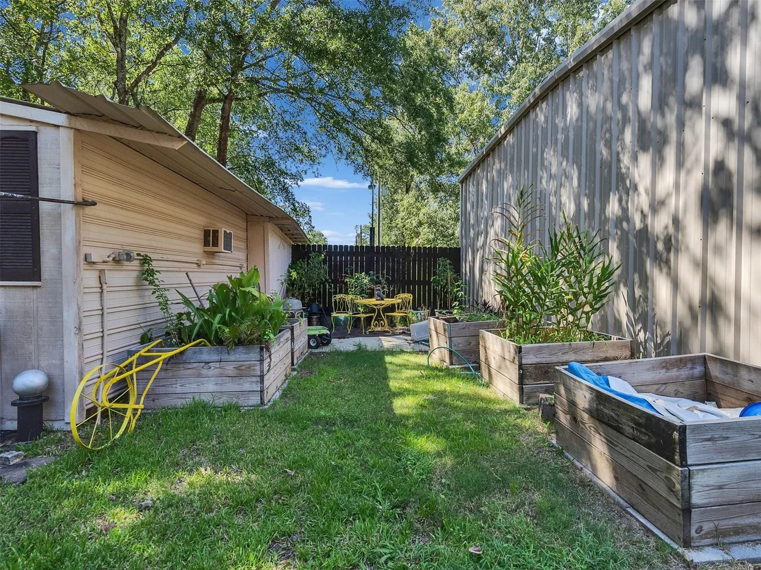 Photo of 176 Burchfield Drive