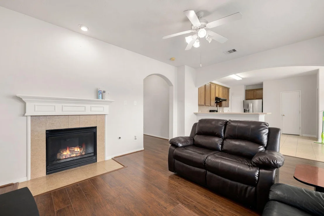 Photo of 25914 Chapman Falls Drive