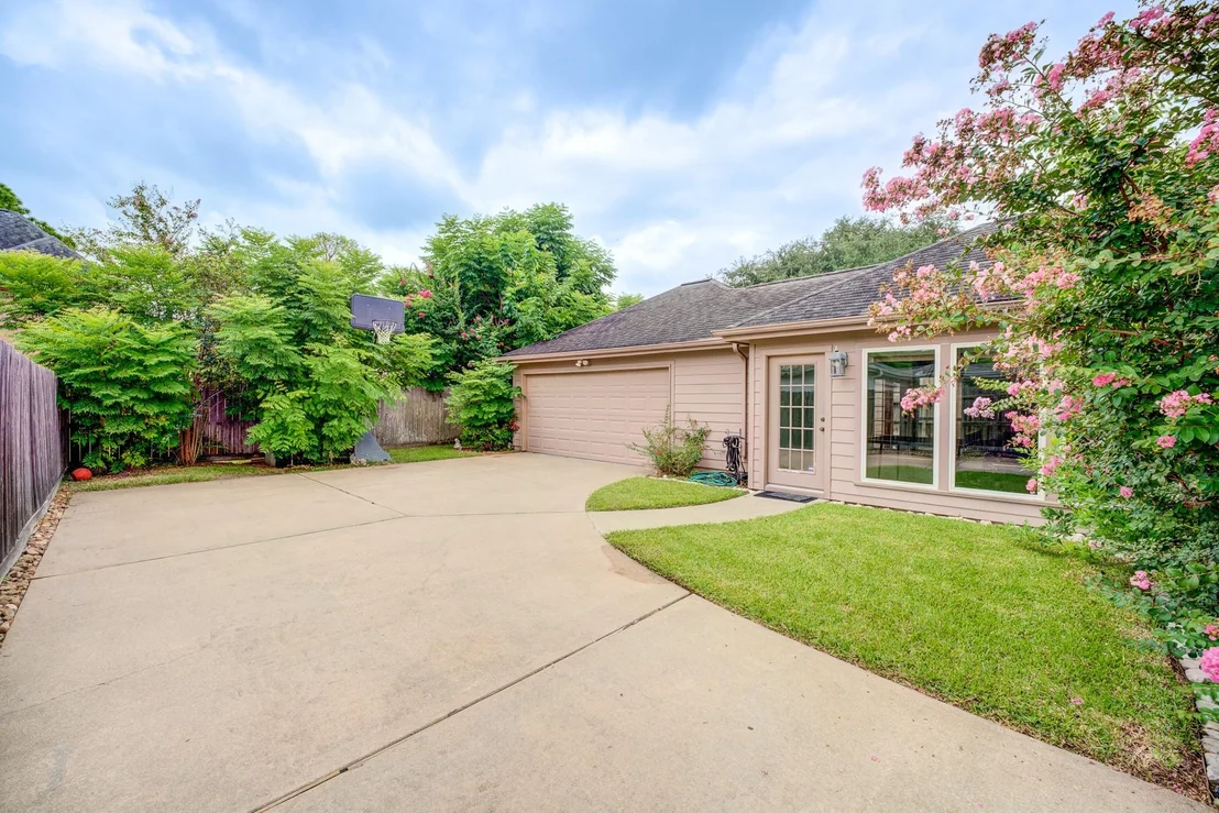 Photo of 2923 Cane Field Drive