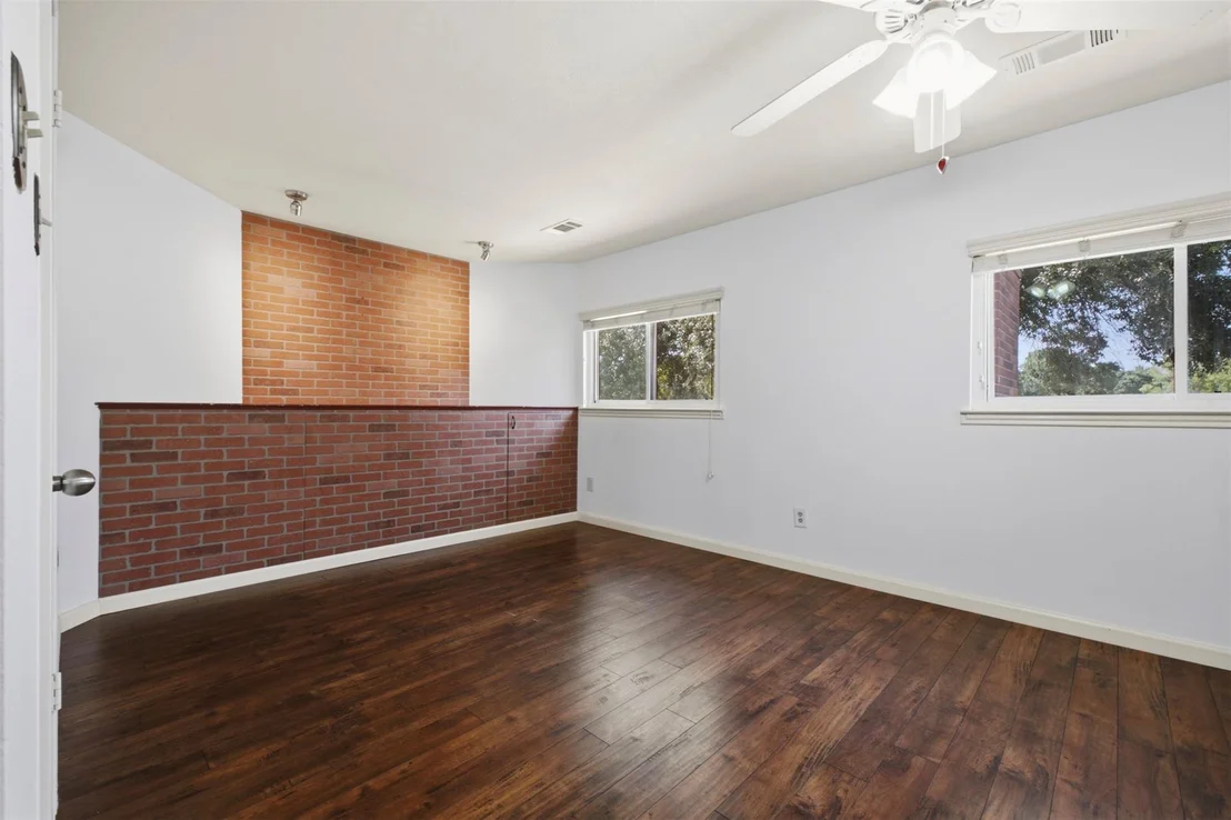 Photo of 23010 Red River Drive