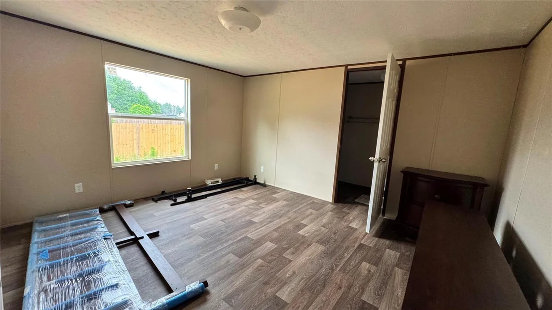 Photo of 836 Road 5605