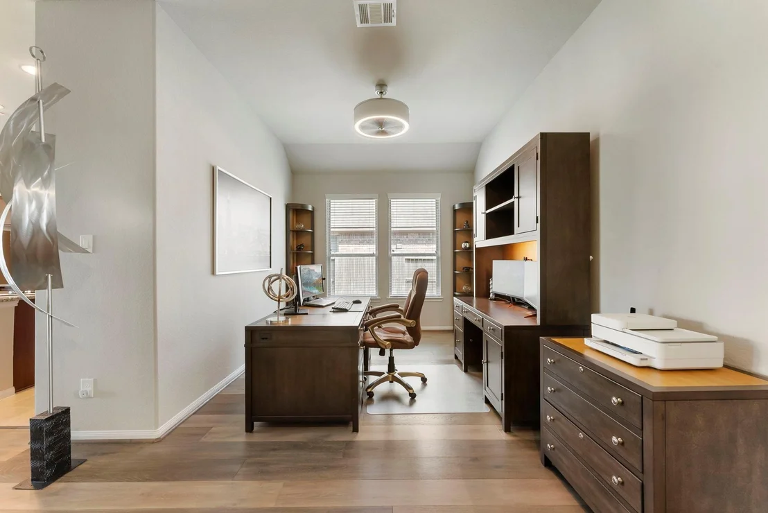 Photo of 3707 Lake Bend Shore Drive