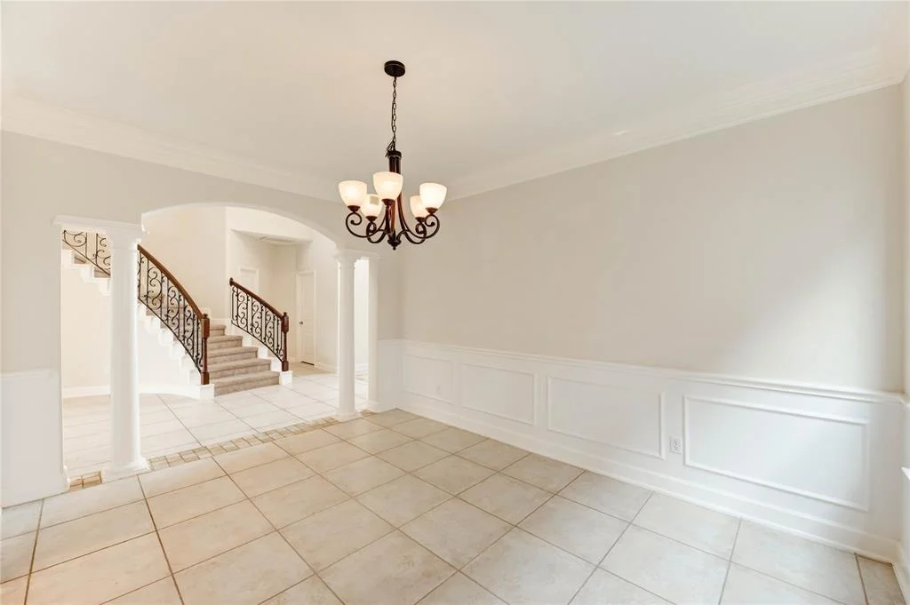 Photo of 14330 Ayers Rock Road