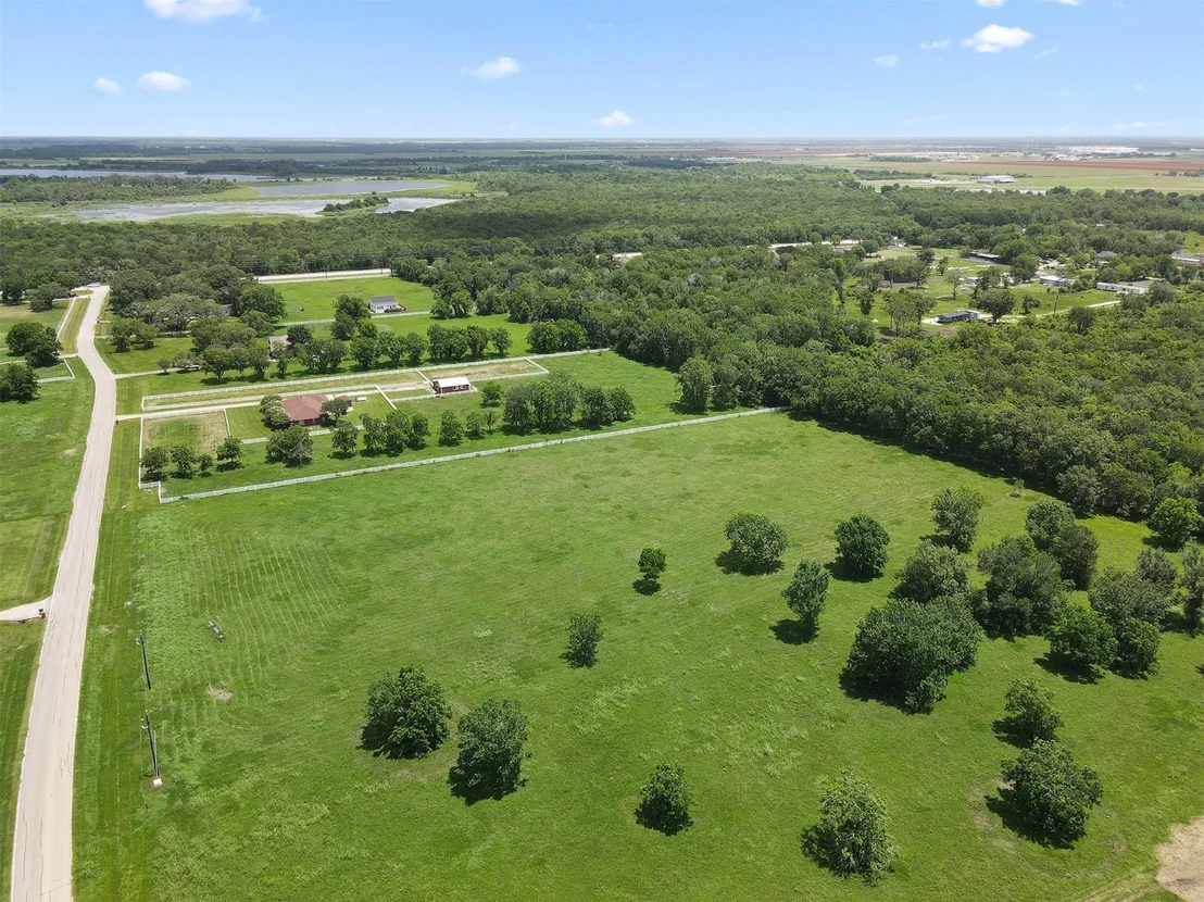 Photo of 16403 Sun Valley Lane