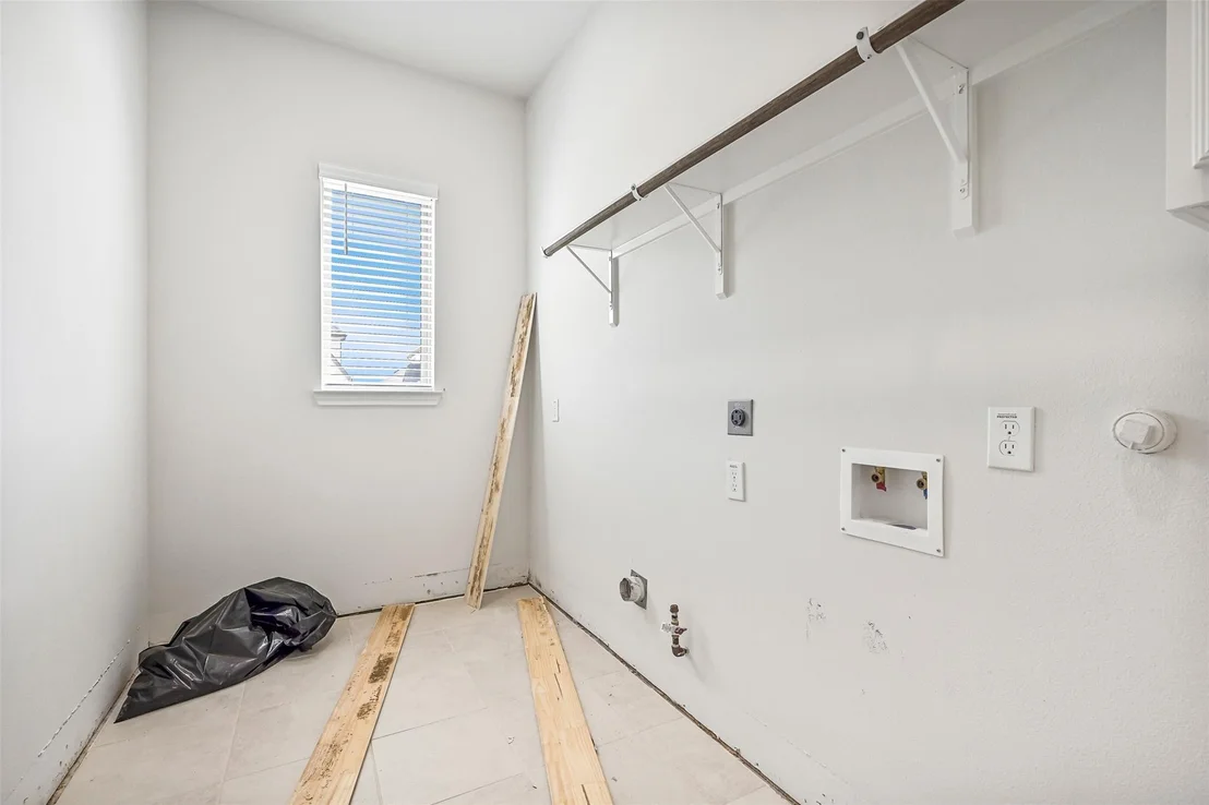 Photo of 4902 Grapevine Lane