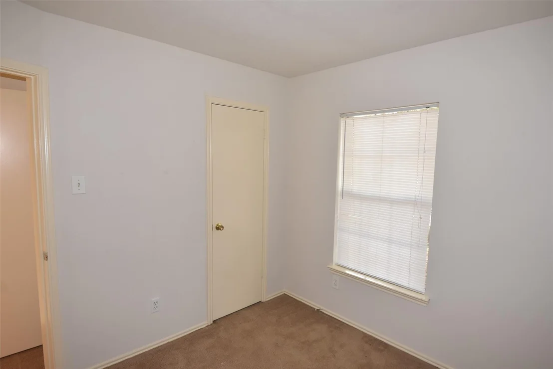 Photo of 20107 Beechview Lane