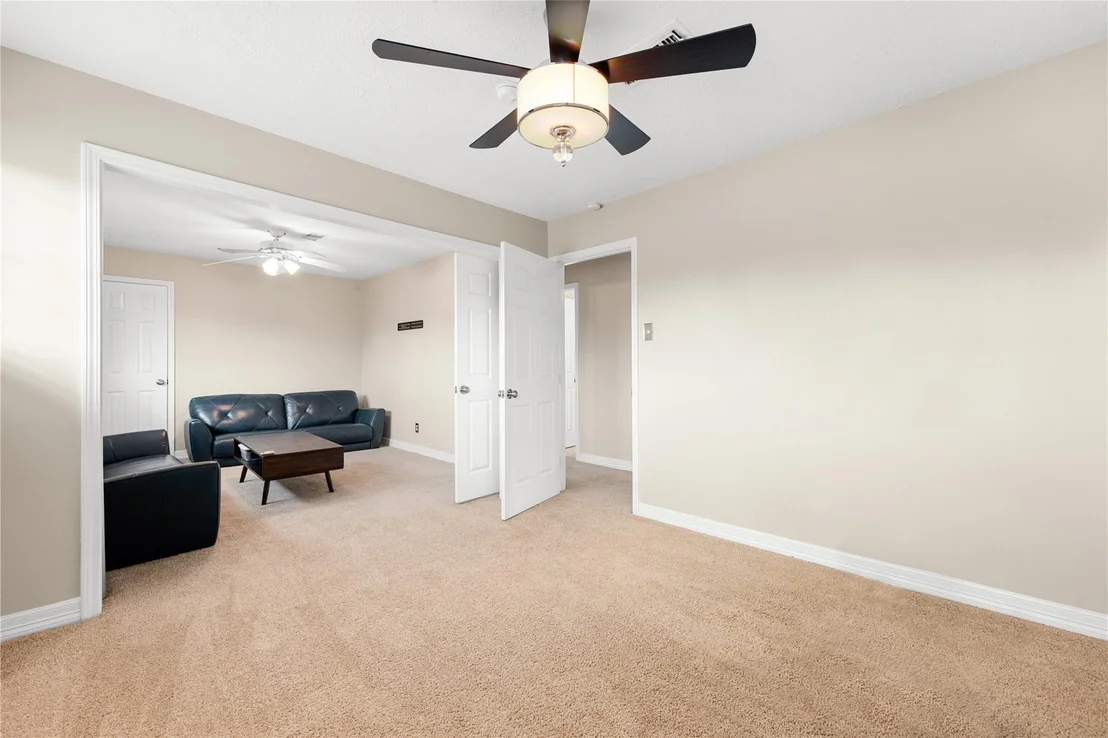 Photo of 27202 Wells Lane