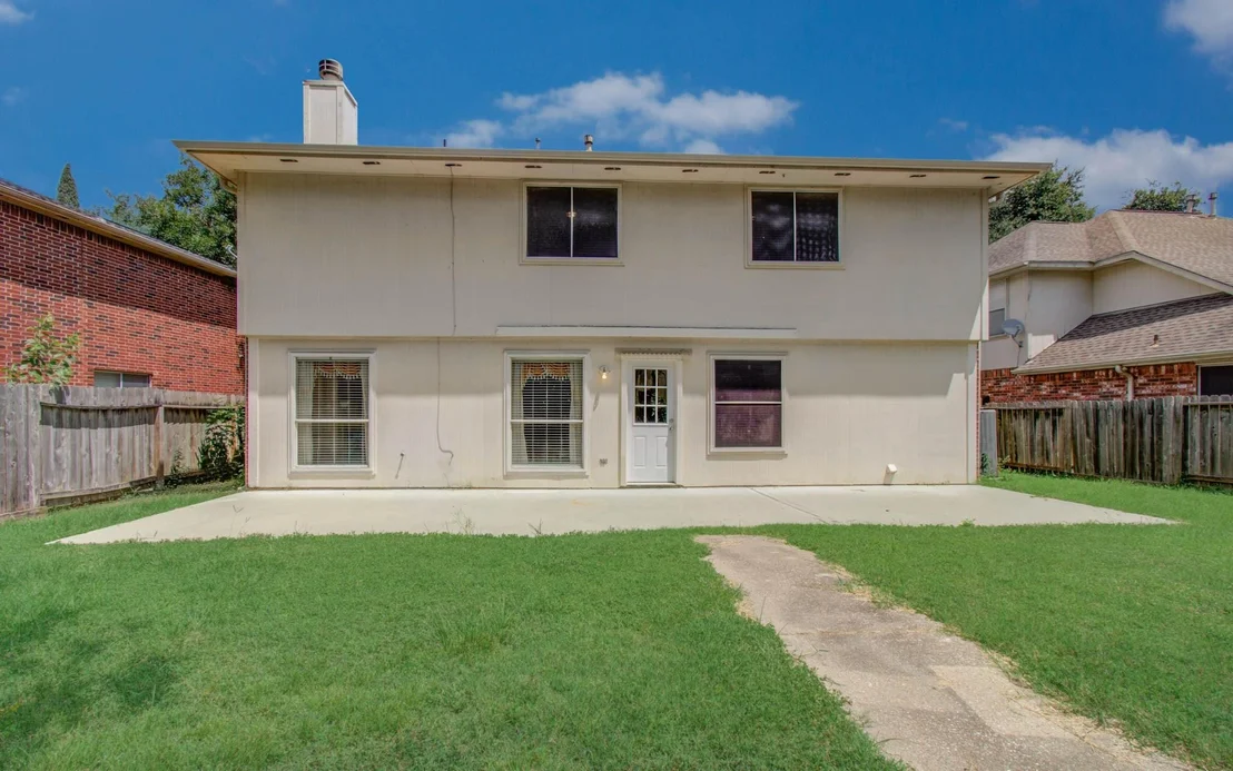 Photo of 5415 Oak Falls Drive