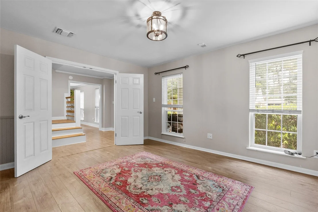 Photo of 3818 Gladeridge Drive