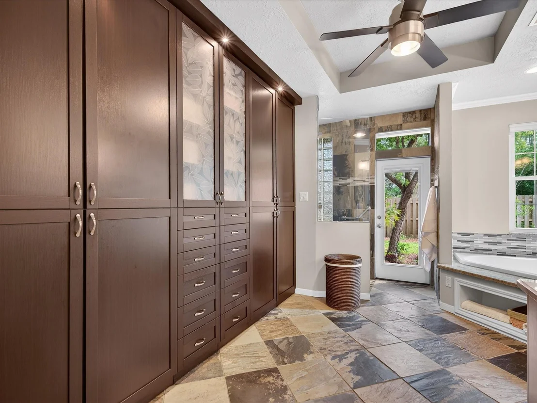 Photo of 6207 Sandypine Drive