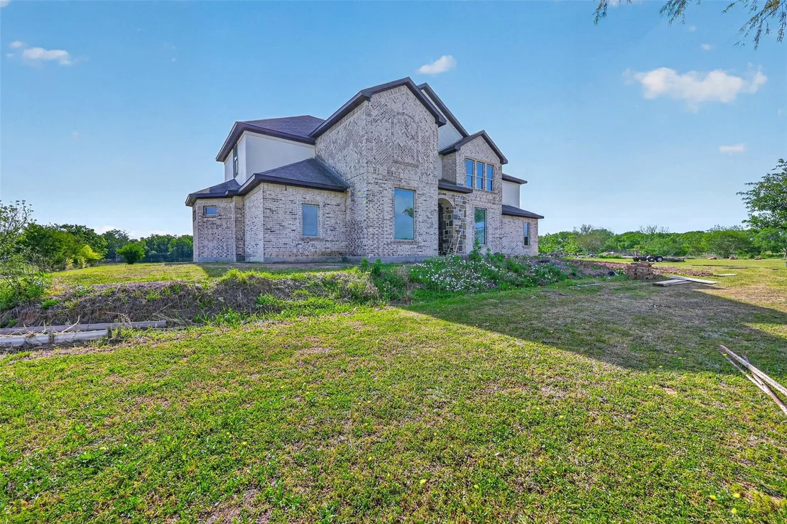 Photo of 8023 Pool Hill Road