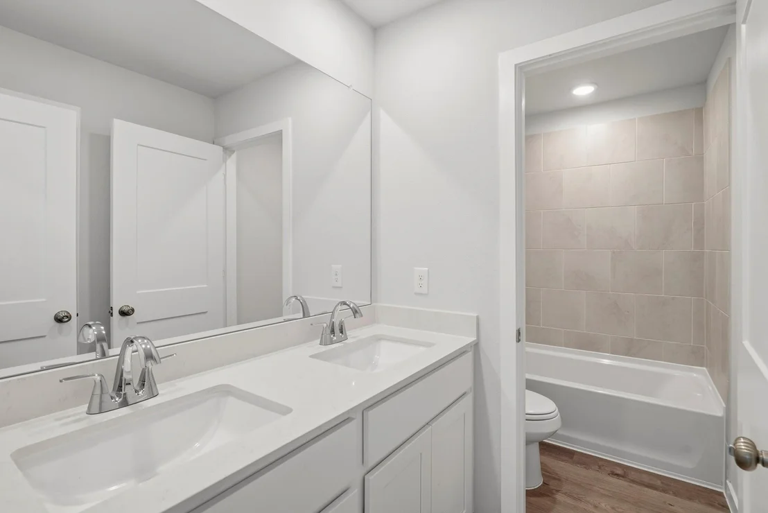Photo of 32742 Laureate Drive