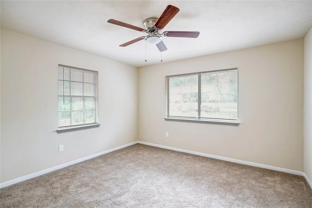 Photo of 306 Hollywood Drive