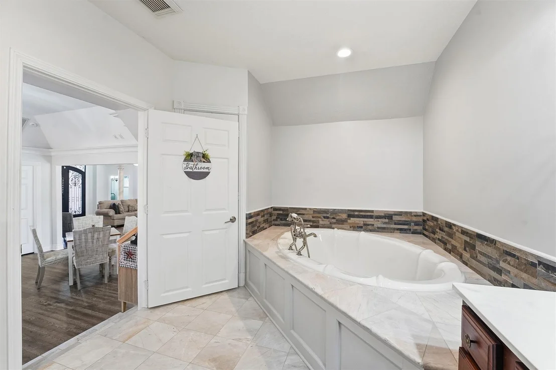 Photo of 14103 Smith Rd Humble, Tx 77396 Road