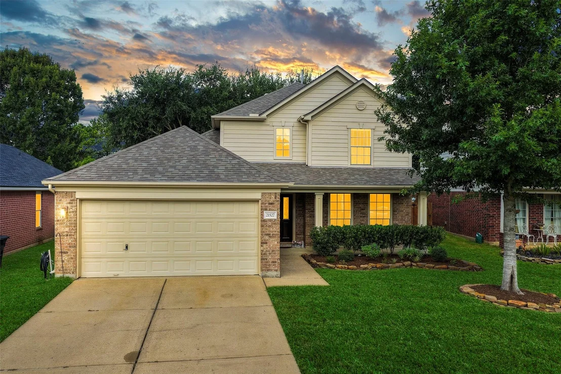 Photo of 21527 Pebble Pine Court